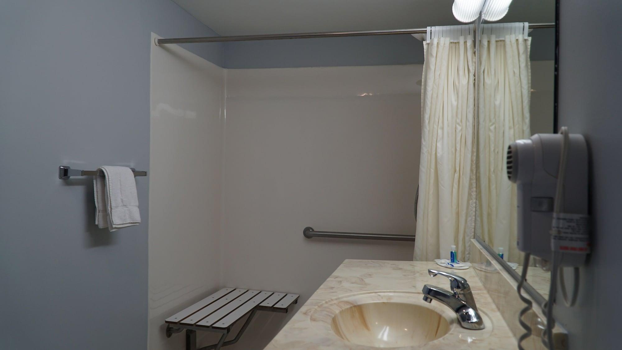 Rodeway Inn Beebe Bagian luar foto