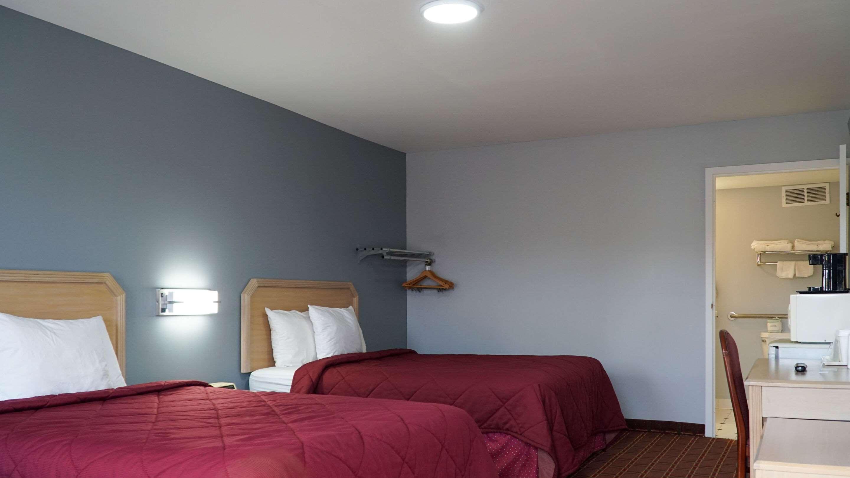 Rodeway Inn Beebe Bagian luar foto