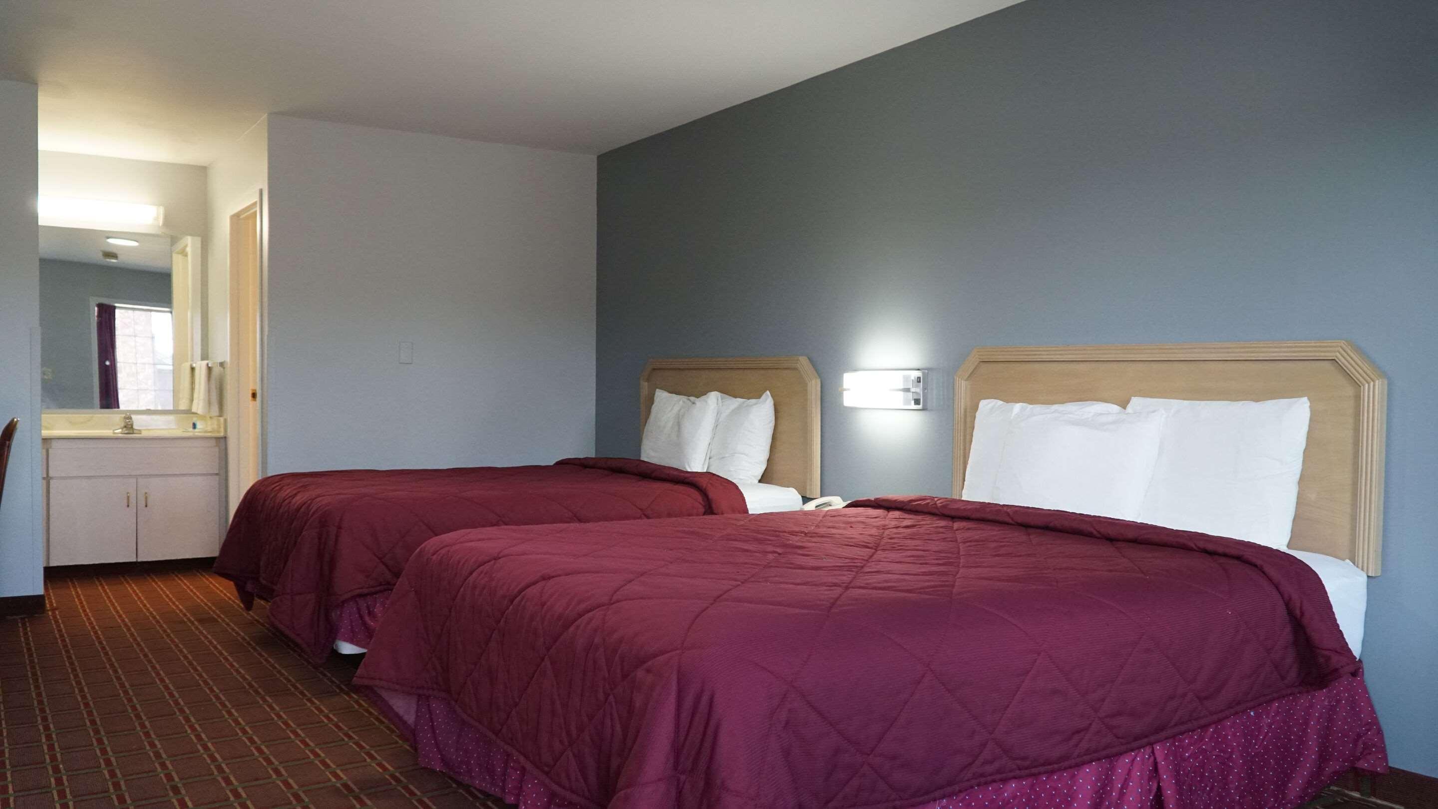 Rodeway Inn Beebe Bagian luar foto