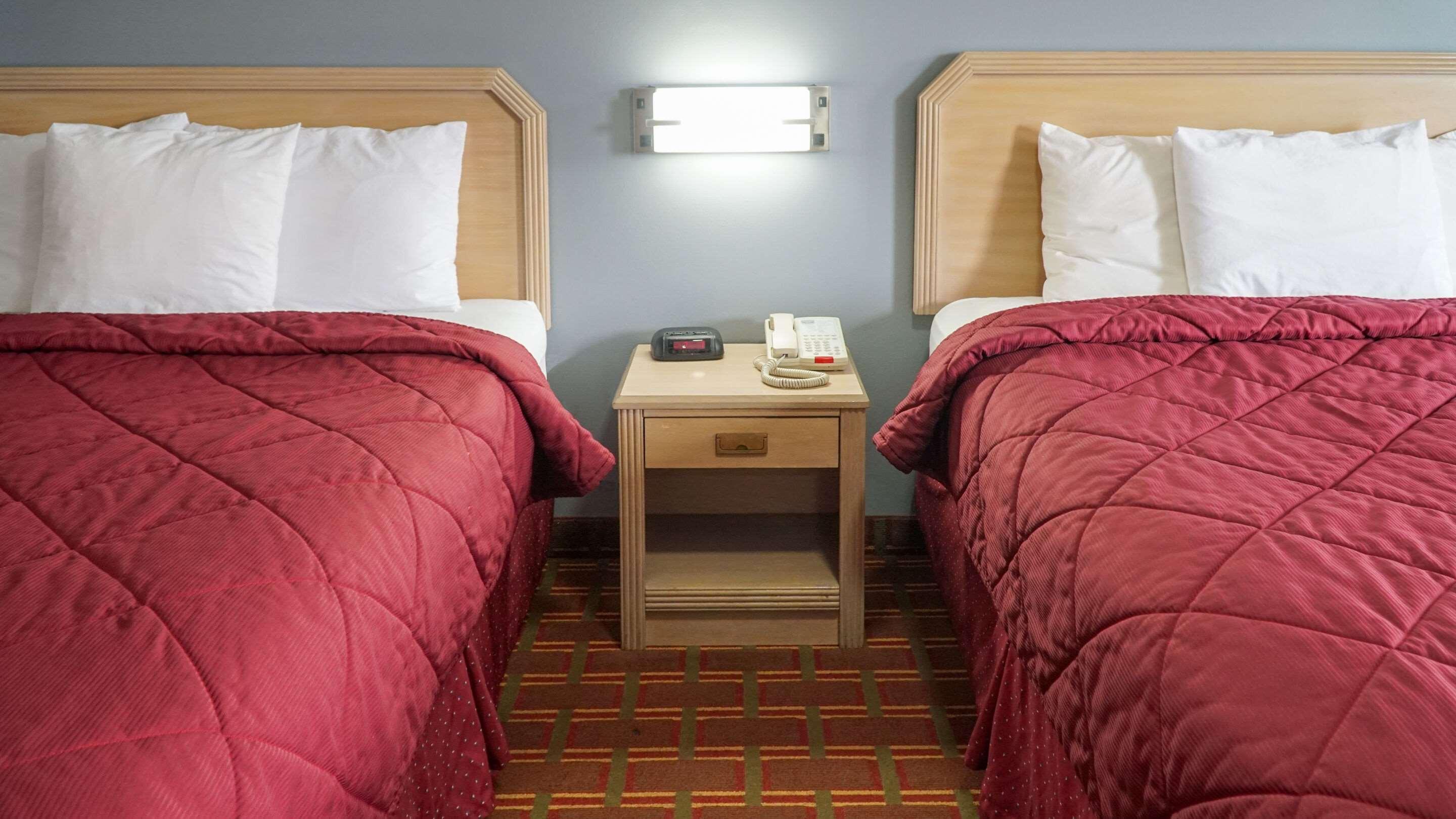 Rodeway Inn Beebe Bagian luar foto